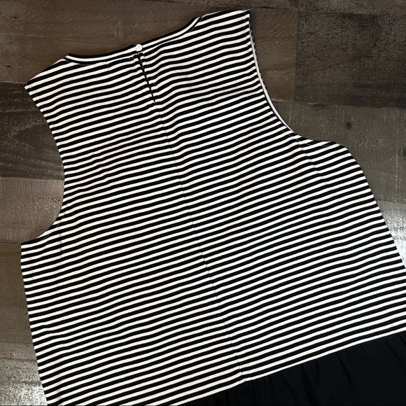 J Crew Black Striped Tank Top size Large - Picture 7 of 11